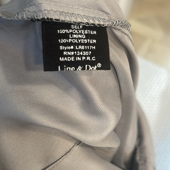 Line & Dot Women's Pas Silver Wide Leg cross-back Jumpsuit NWT - Picture 8 of 8